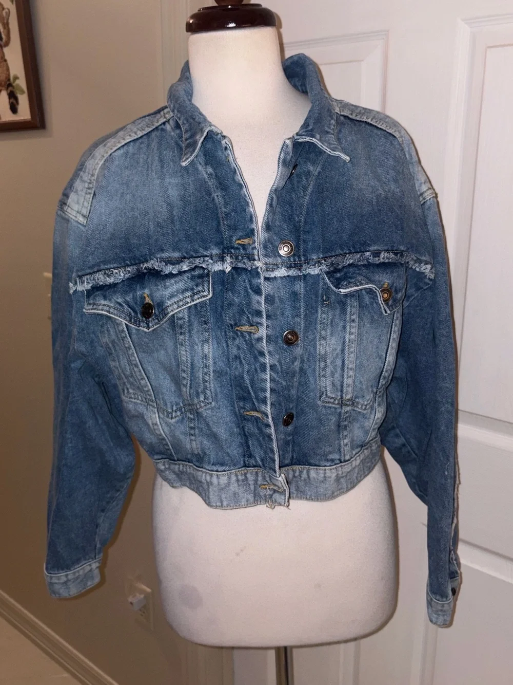 FREE PEOPLE Bedford Cropped Denim Jacket Sz med - Picture 3 of 14